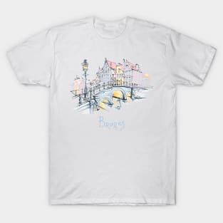 Scenic city view of Bruges canal with beautiful houses T-Shirt